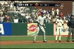 Lee's RBI single 