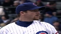 Dempster stays with Cubs
