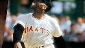 Mays breaks NL home run record