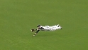 Hinske's diving catch