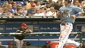 Teahen's RBI single