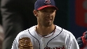 Lee's complete-game victory