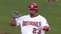 Nieves' RBI single