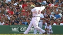 Ortiz's three-run shot