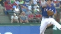 Vizquel shows off his range