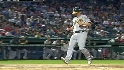 Davis' second RBI single