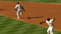 Hamels' pickoff play
