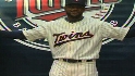 Twins unveil new look for 2010