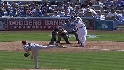 Kemp's solo homer