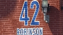 Phillies honor Jackie Robinson