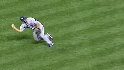 DeWitt's barehanded throw