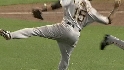LaRoche's barehanded play