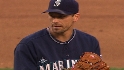 Lee shuts out the Reds