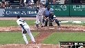 Markakis' two-run blast