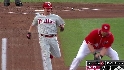Bernadina throws out Oswalt
