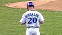 Luis Gonzalez doubles to right