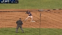 Padres escape a jam