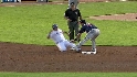 Mauer nabs Moreland