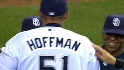 Hoffman notches 500th save