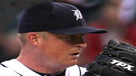 Bonderman trying to latch on with Mariners