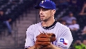Lee sinks the Mariners