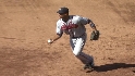 Lee's quick grab