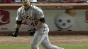 Jones' two-run tater