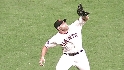 Schierholtz's running catch