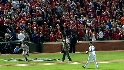 Lewis dominates in Game 3