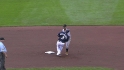 McKenry throws out Betancourt