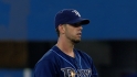Shields' complete-game win