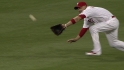 Victorino's diving grab