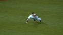 Carp's diving catch