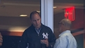 Cashman stays with Yankees