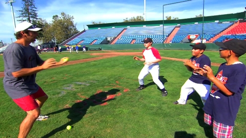 Surprise Stadium hosts Legends for Youth clinic