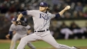 Rays tender contract to Howell