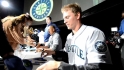 Mariners meet Japanese fans