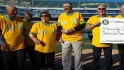 A's honor memory of '72 players