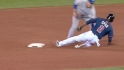 Arencibia throws out Span