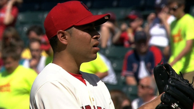 Indians trade Gomez to Bucs for Minor Leaguer