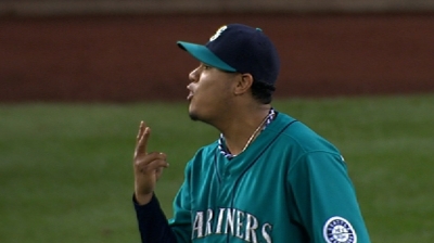 Trash is treasure between Beltre and Felix