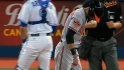Markakis tweaks wrist