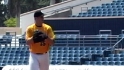 Yankees draft RHP Hensley No. 30