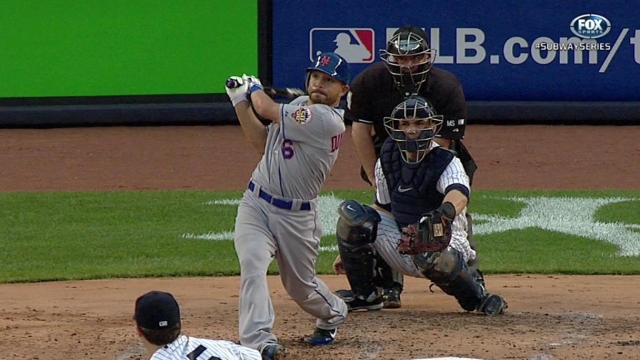 Quintanilla back with Mets on Minor League deal