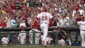 Utley's solo homer