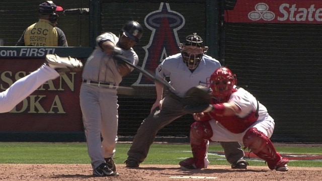 Versatile veteran Figgins signs Minor League deal