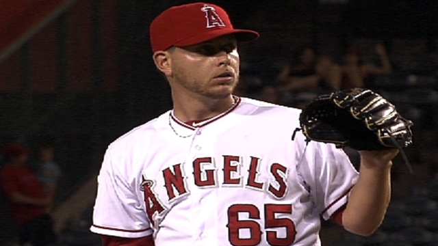 Rays, Angels swap De La Rosa, Geltz