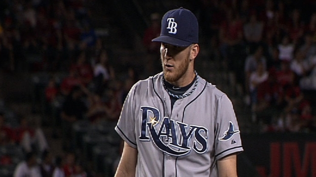 Dodgers, reliever Howell finalize one-year deal