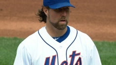 Dickey's 16th victory gets Mets back on track