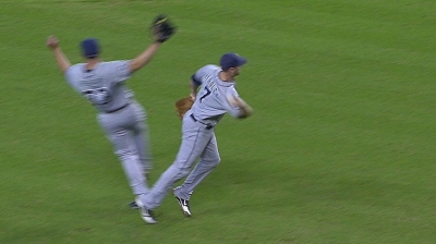 Headley adds Wilson defensive honor to mantel